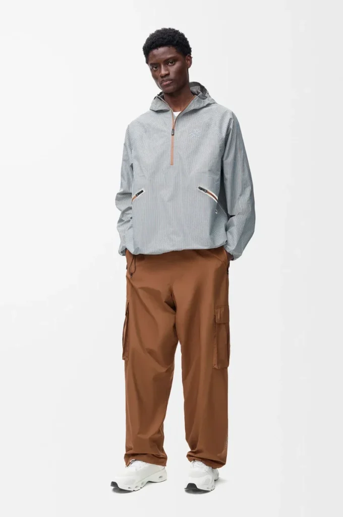 Anorak Storm en tejido técnico Beige/Azul Anorak Storm en tejido técnico Beige/Azul
