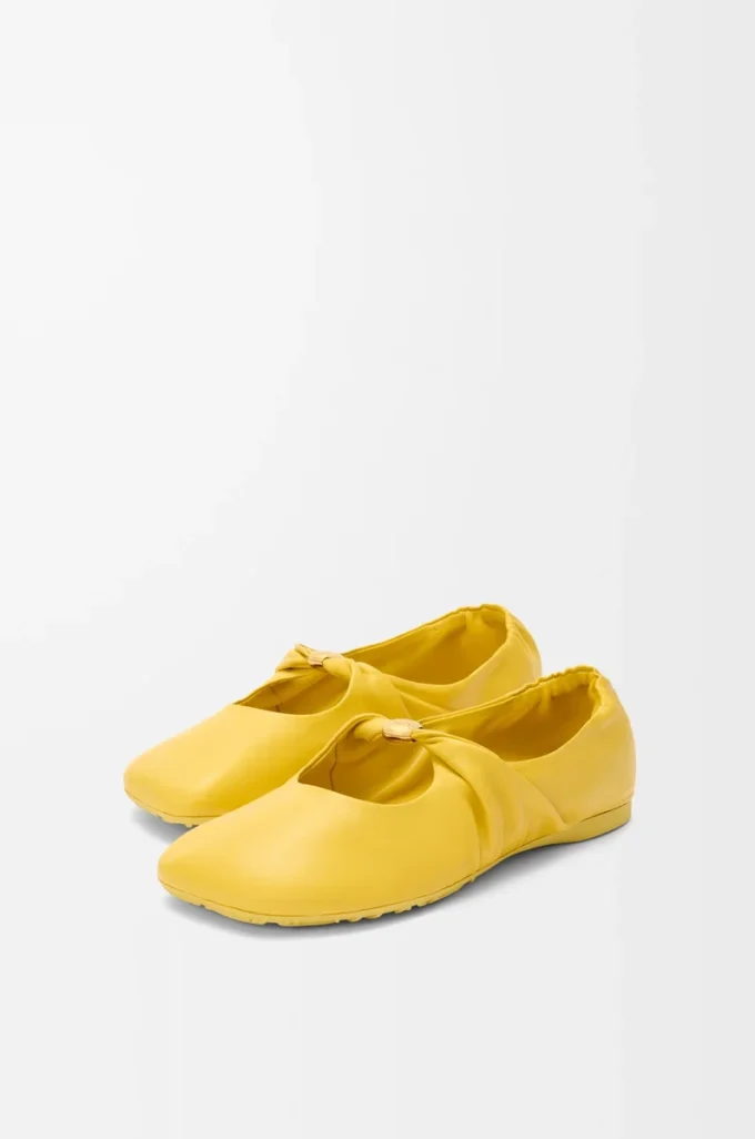 Bailarina Pebble Soft en piel de cordero napa color diente de león Bailarina Pebble Soft en piel de cordero napa color diente de león