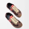 Ballet Runner 2.0 en nylon y piel de becerro Chocolate/Coral/Amarillo Ballet Runner 2.0 en nylon y piel de becerro Chocolate/Coral/Amarillo