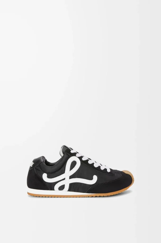 Ballet Runner 2.0 en nylon y piel de becerro Negro/Blanco Ballet Runner 2.0 en nylon y piel de becerro Negro/Blanco