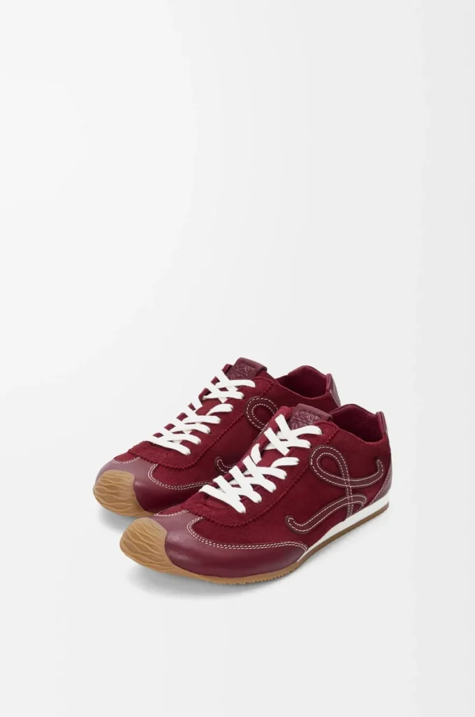 Ballet Runner 2.0 sin forro en piel de ciervo y piel de becerro curtida vegetalmente Burdeos Ballet Runner 2.0 sin forro en piel de ciervo y piel de becerro curtida vegetalmente Burdeos