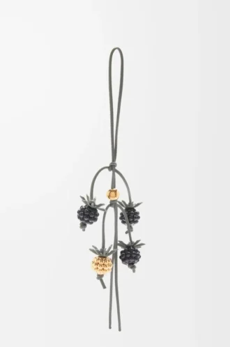 Berroza charm en piel de becerro clásica, negro/verde