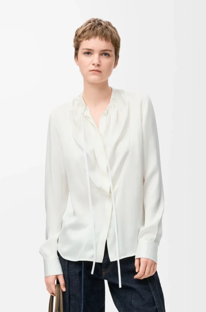 Blusa de seda blanca Blusa de seda blanca