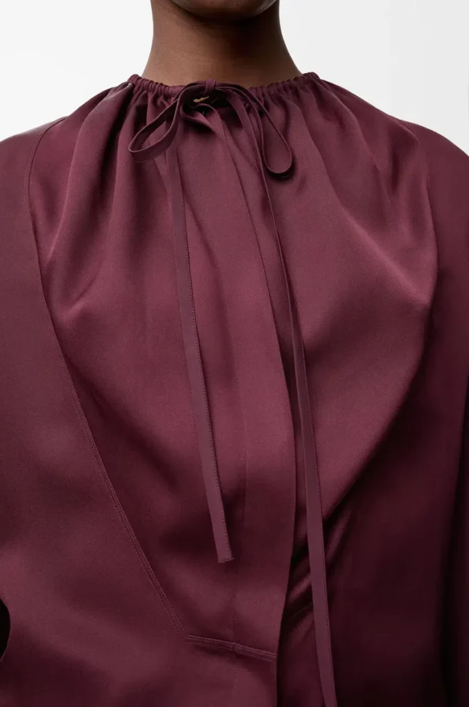 Blusa de seda burdeos Blusa de seda burdeos
