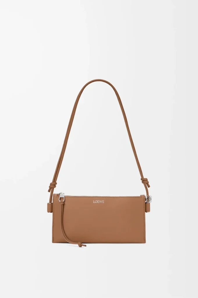 Bolsa Joya en piel de becerro napa Mocha Bolsa Joya en piel de becerro napa Mocha