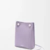 Bolsa Pebble en piel de becerro lisa color malva sucio Bolsa Pebble en piel de becerro lisa color malva sucio