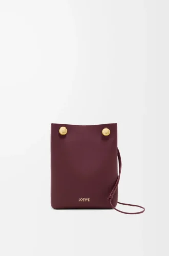 Bolsa Pebble en piel de becerro lisa Dark Burgundy
