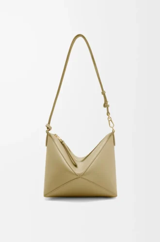 Bolsa Puzzle Fold en piel de becerro napa brillante verde arcilla