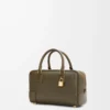 Bolso Amazona 23 en piel de becerro napa Dark Khaki Bolso Amazona 23 en piel de becerro napa Dark Khaki