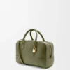 Bolso Amazona 28 en piel de becerro napa verde aguacate Bolso Amazona 28 en piel de becerro napa verde aguacate
