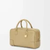 Bolso Amazona 28 en piel de becerro napa verde arcilla Bolso Amazona 28 en piel de becerro napa verde arcilla