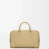Bolso Amazona 28 en piel de becerro napa verde arcilla Bolso Amazona 28 en piel de becerro napa verde arcilla