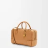Bolso Amazona 28 en piel de becerro napa Warm Desert Bolso Amazona 28 en piel de becerro napa Warm Desert
