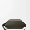 Bolso bandolera convertible en piel de becerro clásica color caqui oscuro