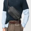Bolso bandolera convertible en piel de becerro clásica Negro