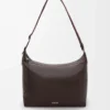 Bolso bandolera Cubi en piel de becerro granulada flexible Oxblood