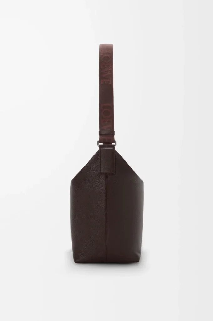 Bolso bandolera Cubi en piel de becerro granulada flexible Oxblood