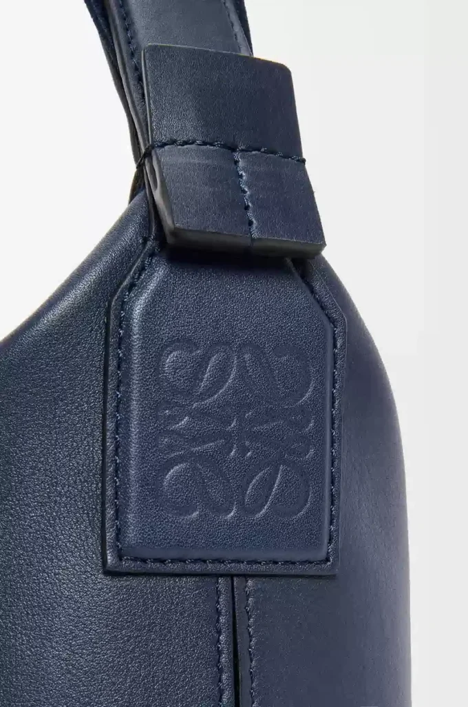 Bolso bandolera Cubi pequeño en piel de becerro suave y flexible y jacquard Deep Navy