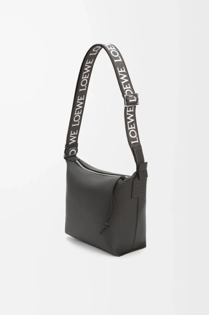 Bolso bandolera Cubi pequeño en piel de becerro suave y flexible y jacquard gris oscuro
