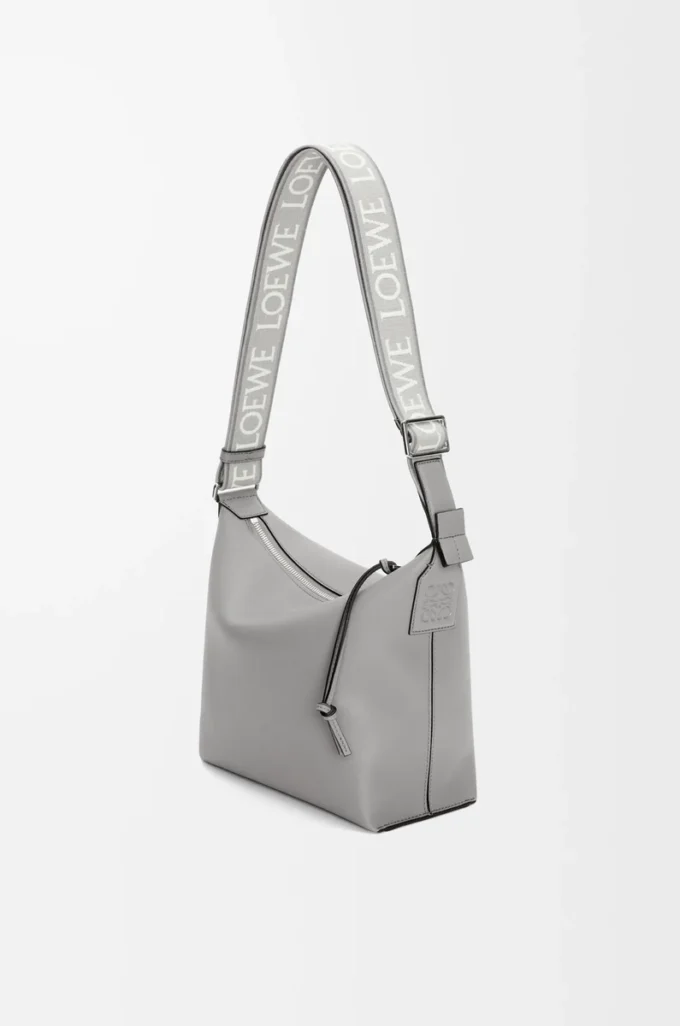 Bolso bandolera Cubi pequeño en piel de becerro suave y jacquard gris asfalto