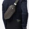 Bolso convertible en piel de becerro clásica Gris oscuro