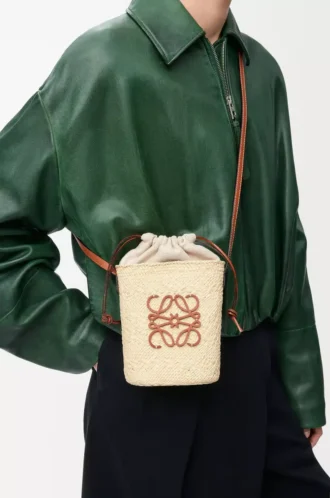 Bolso cuadrado en palma iraca y piel de becerro Natural/Tan