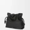 Bolso de mano Flamenco grande en piel de becerro napa Black Bolso de mano Flamenco grande en piel de becerro napa Black