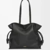 Bolso de mano Flamenco grande en piel de becerro napa Black Bolso de mano Flamenco grande en piel de becerro napa Black