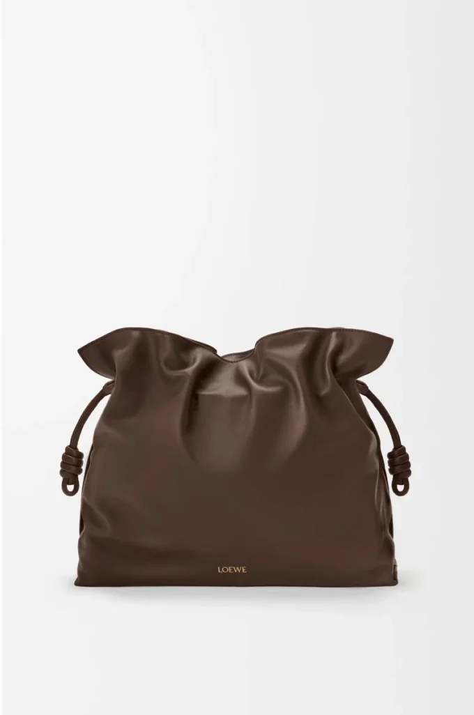Bolso de mano Flamenco grande en piel de becerro napa Chocolate Bolso de mano Flamenco grande en piel de becerro napa Chocolate