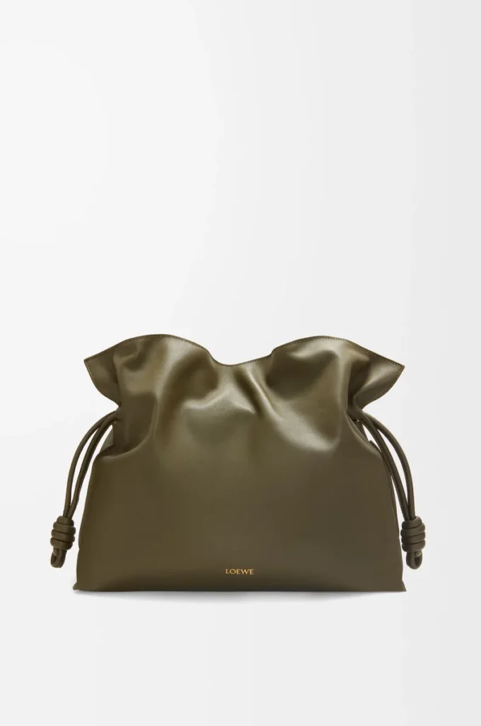 Bolso de mano Flamenco grande en piel de becerro napa Dark Khaki