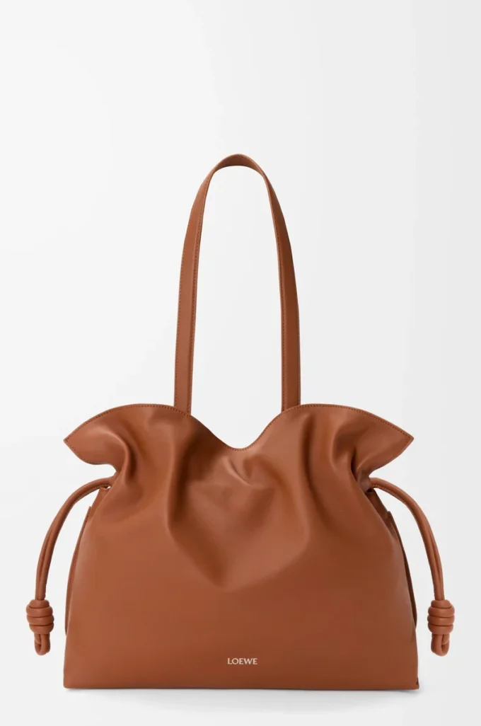 Bolso de mano Flamenco grande en piel de becerro napa Squirrel Bolso de mano Flamenco grande en piel de becerro napa Squirrel