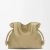 Bolso de mano Flamenco grande en piel de becerro napa verde arcilla Bolso de mano Flamenco grande en piel de becerro napa verde arcilla