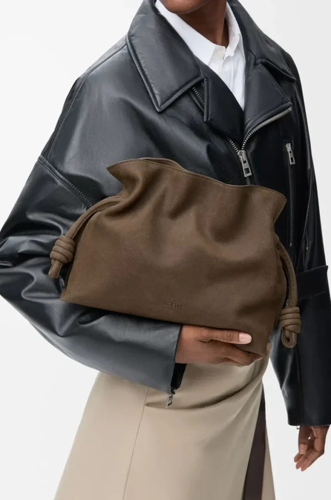 Bolso de mano Flamenco mediano en nubuck granulado Tundra