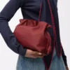 Bolso de mano Flamenco mediano en piel de becerro napa Burnt Red
