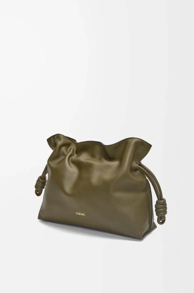 Bolso de mano Flamenco mediano en piel de becerro napa Dark Khaki