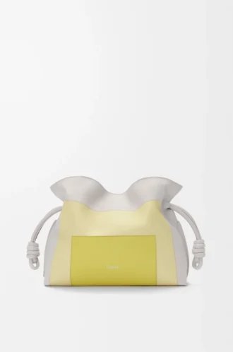 Bolso de mano Flamenco mediano en piel de becerro napa Gris pálido/Citrino claro