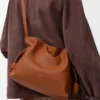 Bolso de mano Flamenco mediano en piel de becerro napa Squirrel