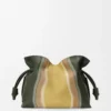 Bolso de mano Flamenco mediano Landscape en piel de becerro napa Bottle Green/Ochre Bolso de mano Flamenco mediano Landscape en piel de becerro napa Bottle Green/Ochre
