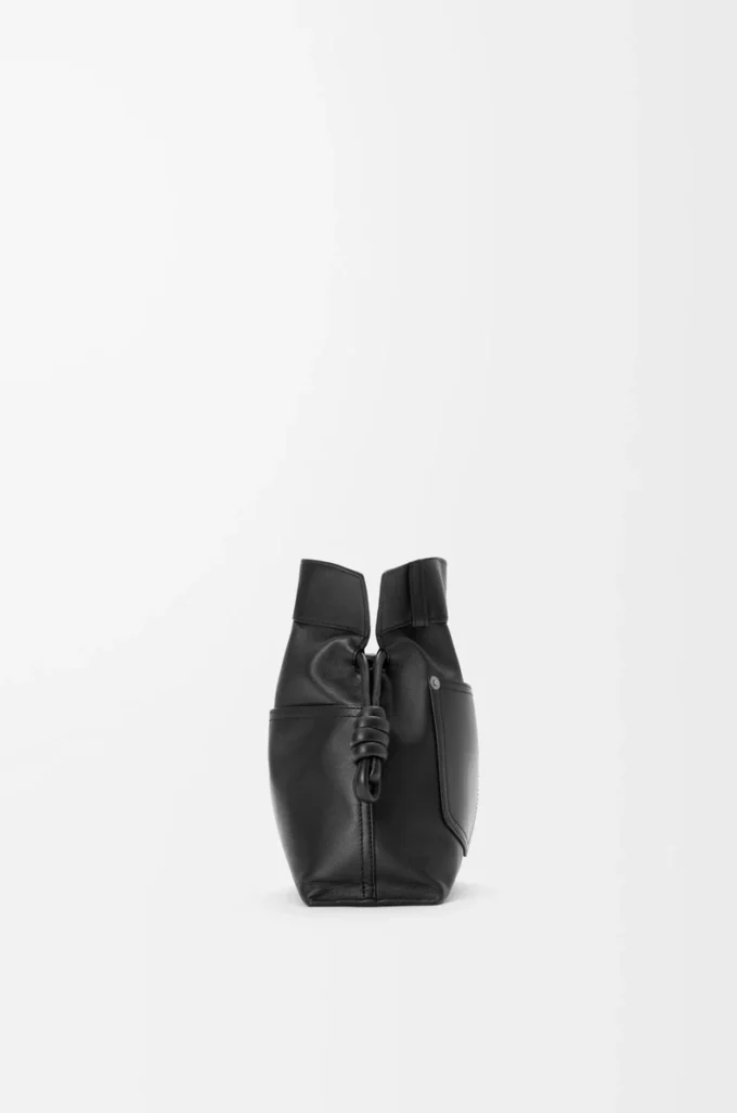 Bolso de mano Flamenco mediano Panta en piel de becerro brillante Negro Bolso de mano Flamenco mediano Panta en piel de becerro brillante Negro