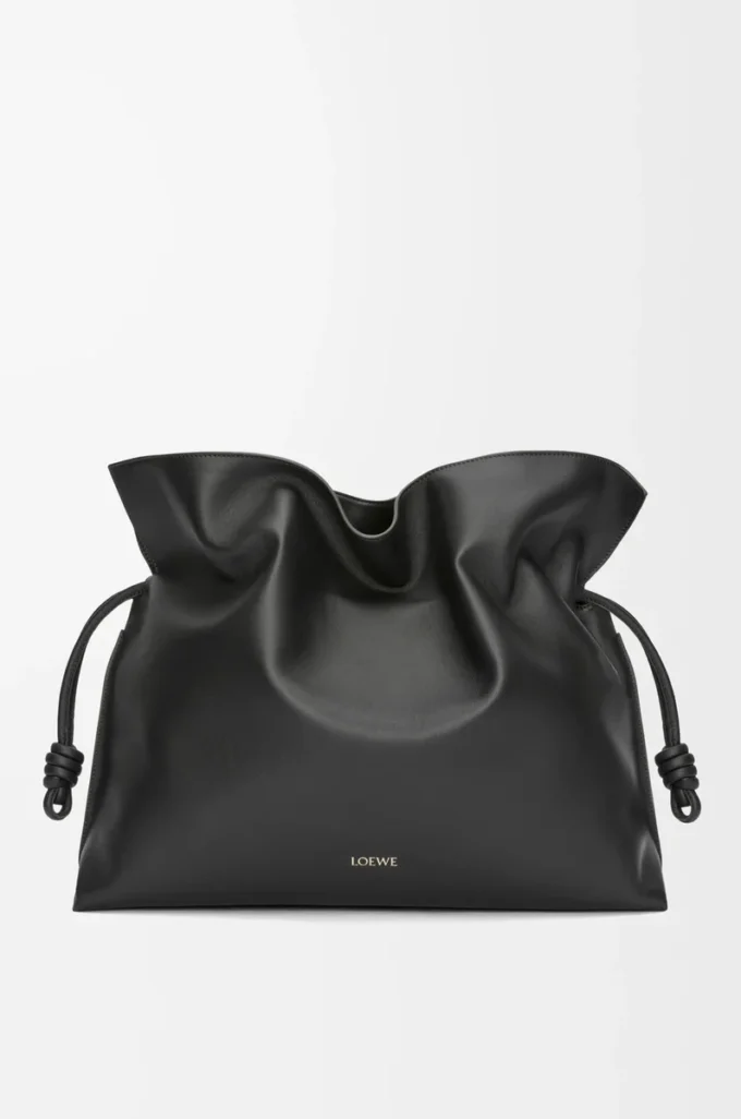 Bolso de mano XL Flamenco en piel de becerro napa negra