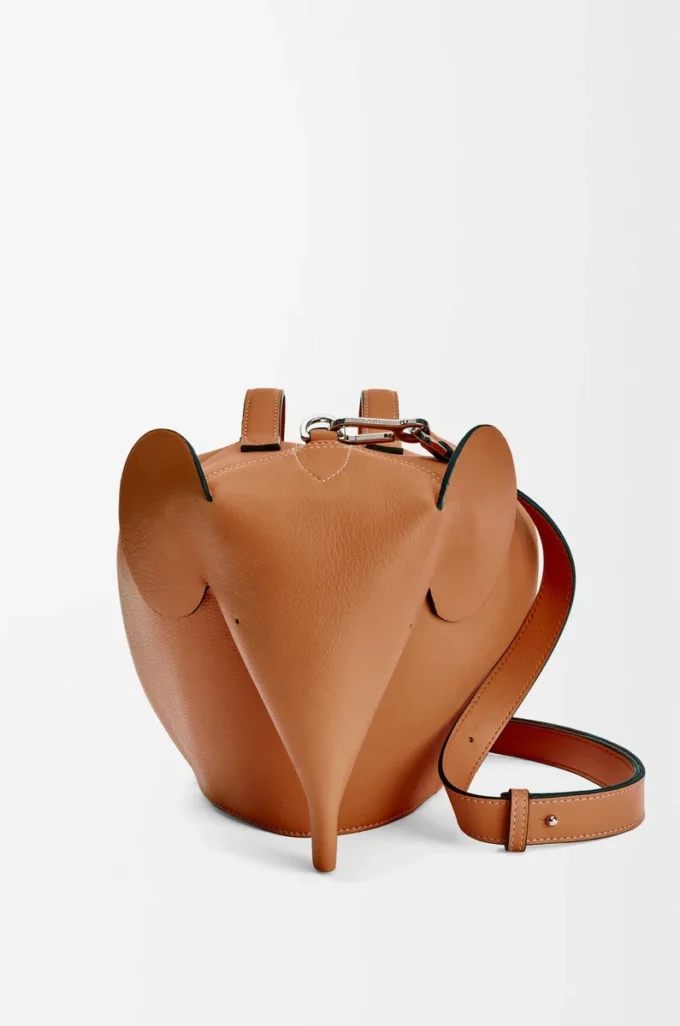 Bolso Elephant grande en piel de becerro clásica color tabaco
