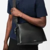 Bolso Flamenco en piel de becerro flexible y brillante Negro