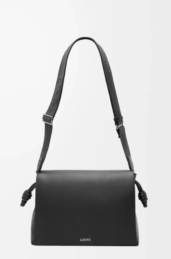 Bolso Flamenco en piel de becerro flexible y brillante Negro