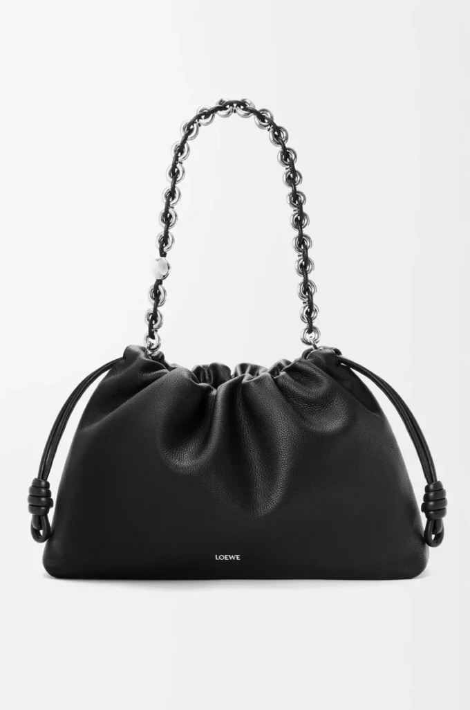 Bolso Flamenco grande en piel de becerro de grano fino color negro Bolso Flamenco grande en piel de becerro de grano fino color negro