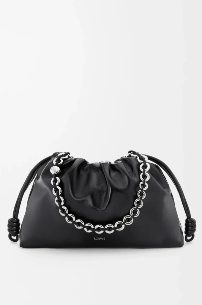 Bolso Flamenco grande en piel de cordero napa charolada Negro Bolso Flamenco grande en piel de cordero napa charolada Negro
