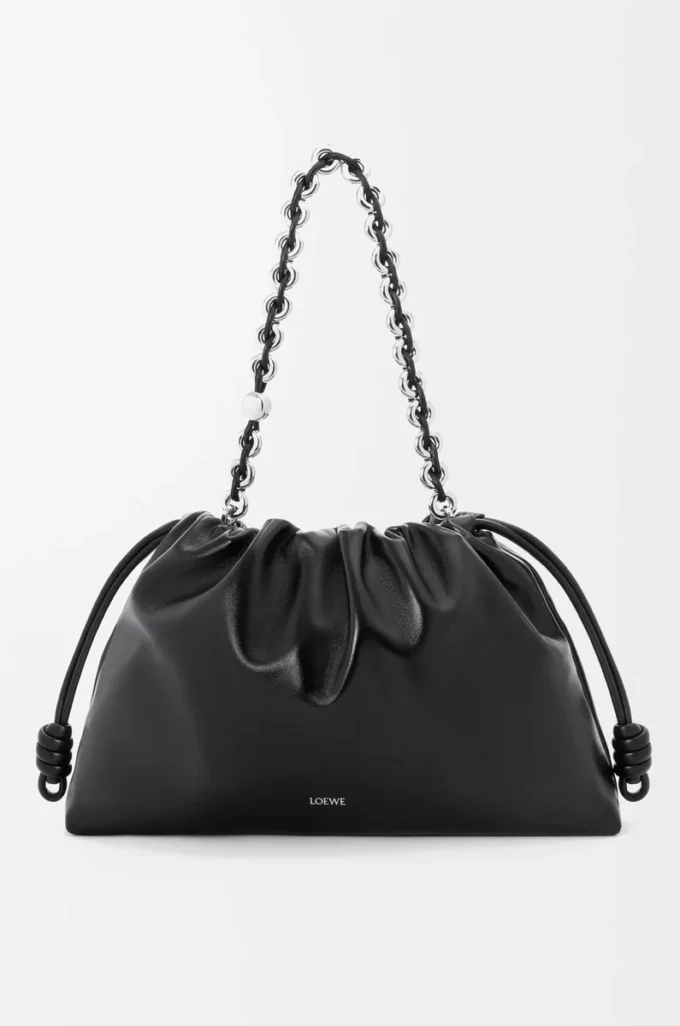 Bolso Flamenco grande en piel de cordero napa charolada Negro Bolso Flamenco grande en piel de cordero napa charolada Negro