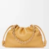 Bolso Flamenco grande en suave piel de cordero napa Sahara Bolso Flamenco grande en suave piel de cordero napa Sahara