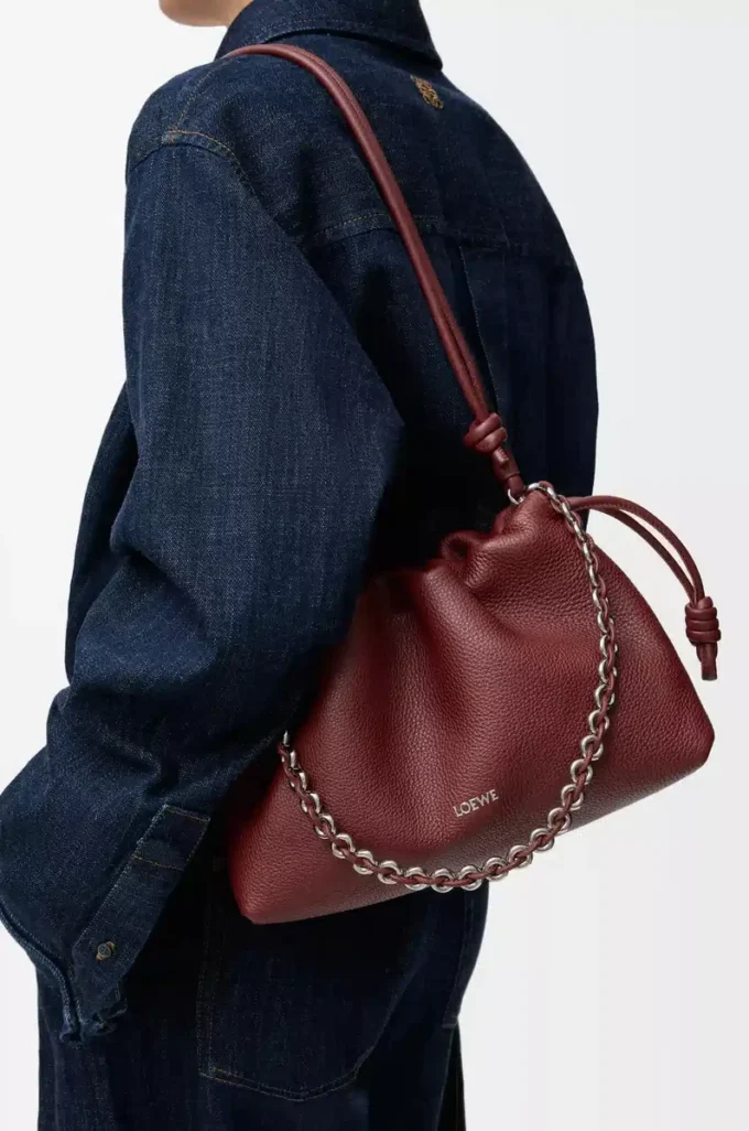 Bolso Flamenco mediano en piel de becerro de grano fino Caoba