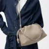 Bolso Flamenco mediano en piel de becerro de grano fino Clay