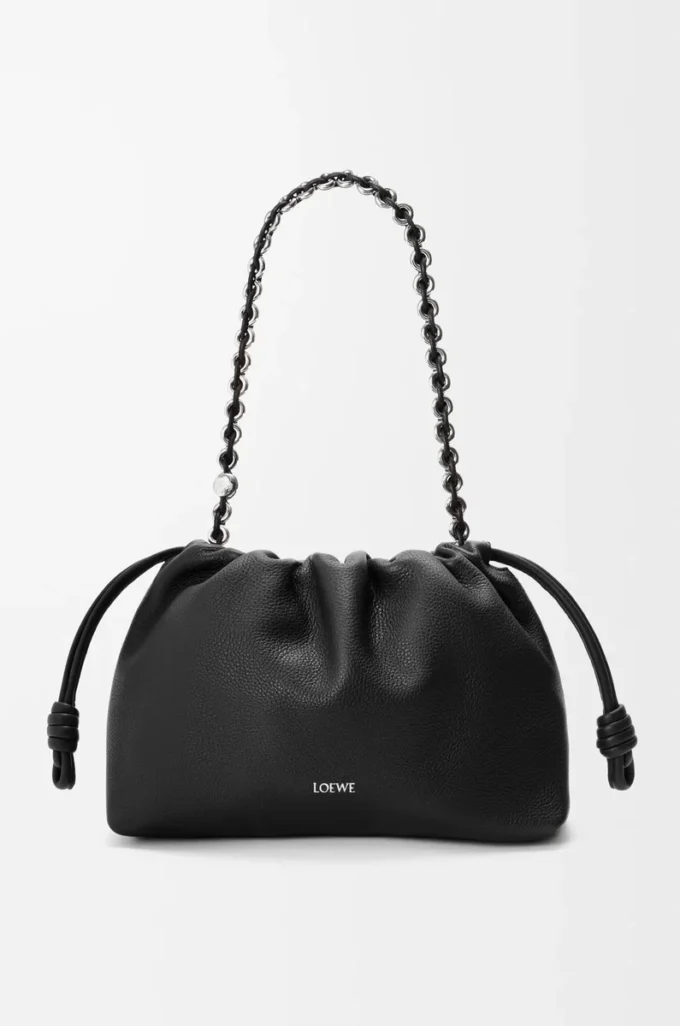 Bolso Flamenco mediano en piel de becerro de grano fino Negro Bolso Flamenco mediano en piel de becerro de grano fino Negro